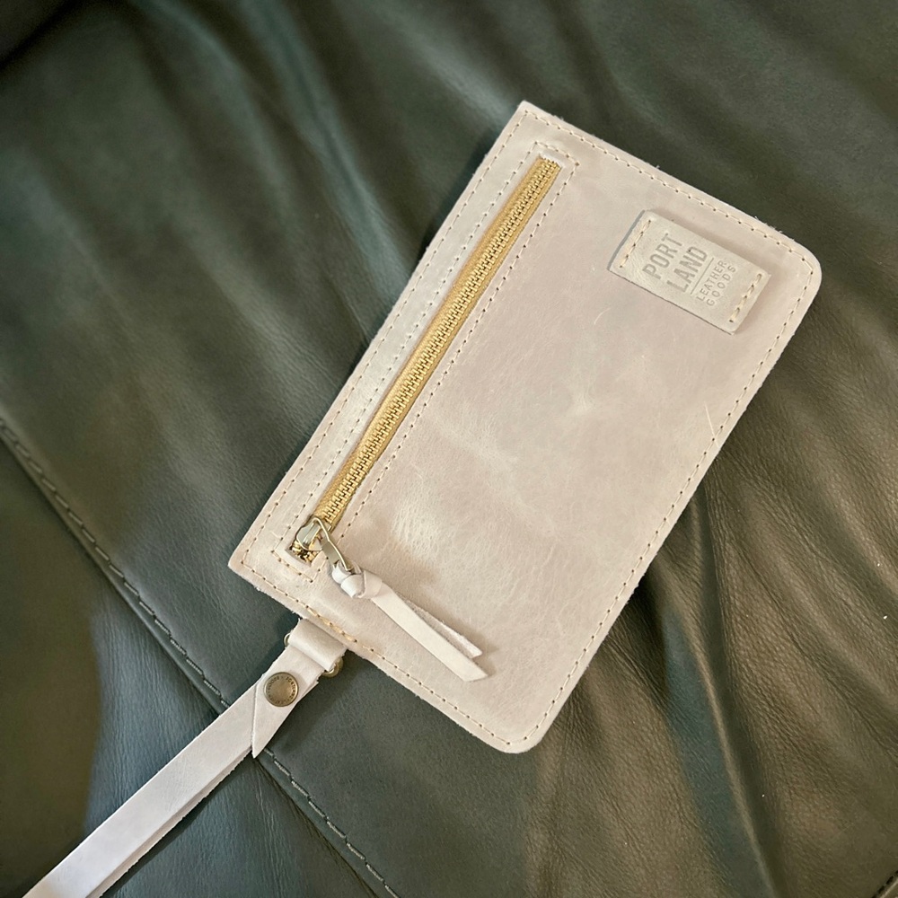 Portland Leather Goods BELUGA ADRIANA!!!!
